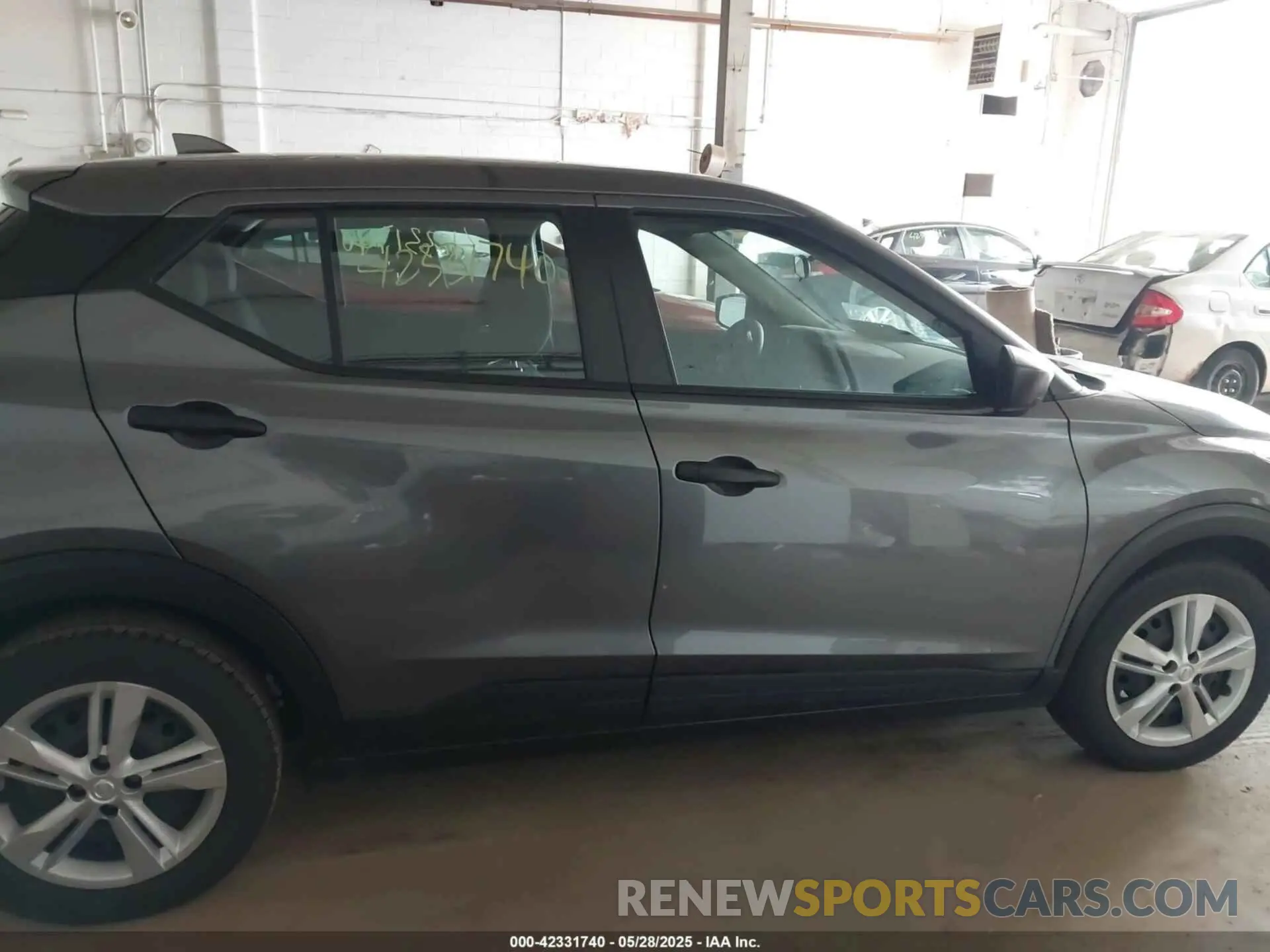 13 Photograph of a damaged car 3N1CP5BV3RL472386 NISSAN KICKS 2024