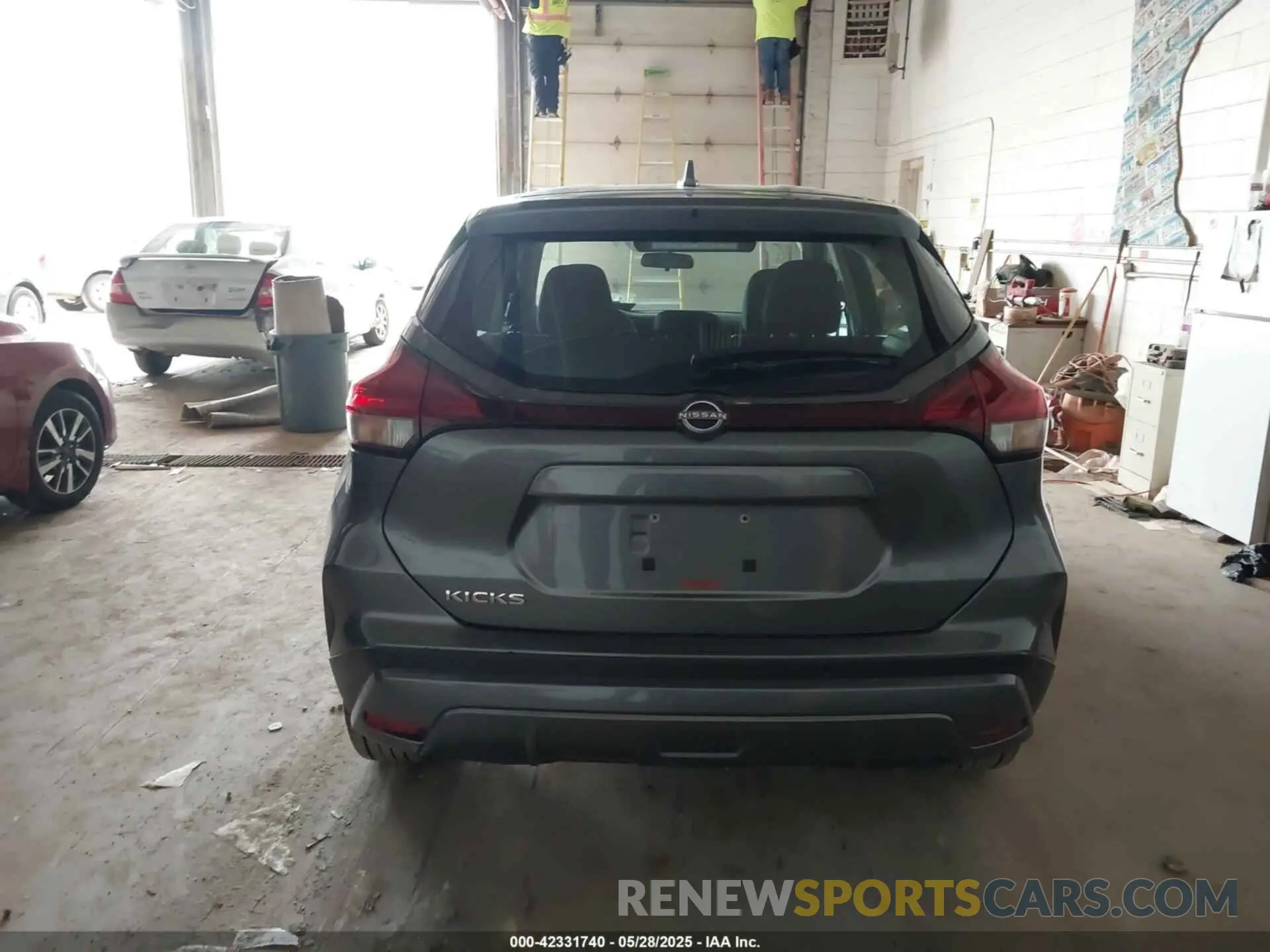 16 Photograph of a damaged car 3N1CP5BV3RL472386 NISSAN KICKS 2024