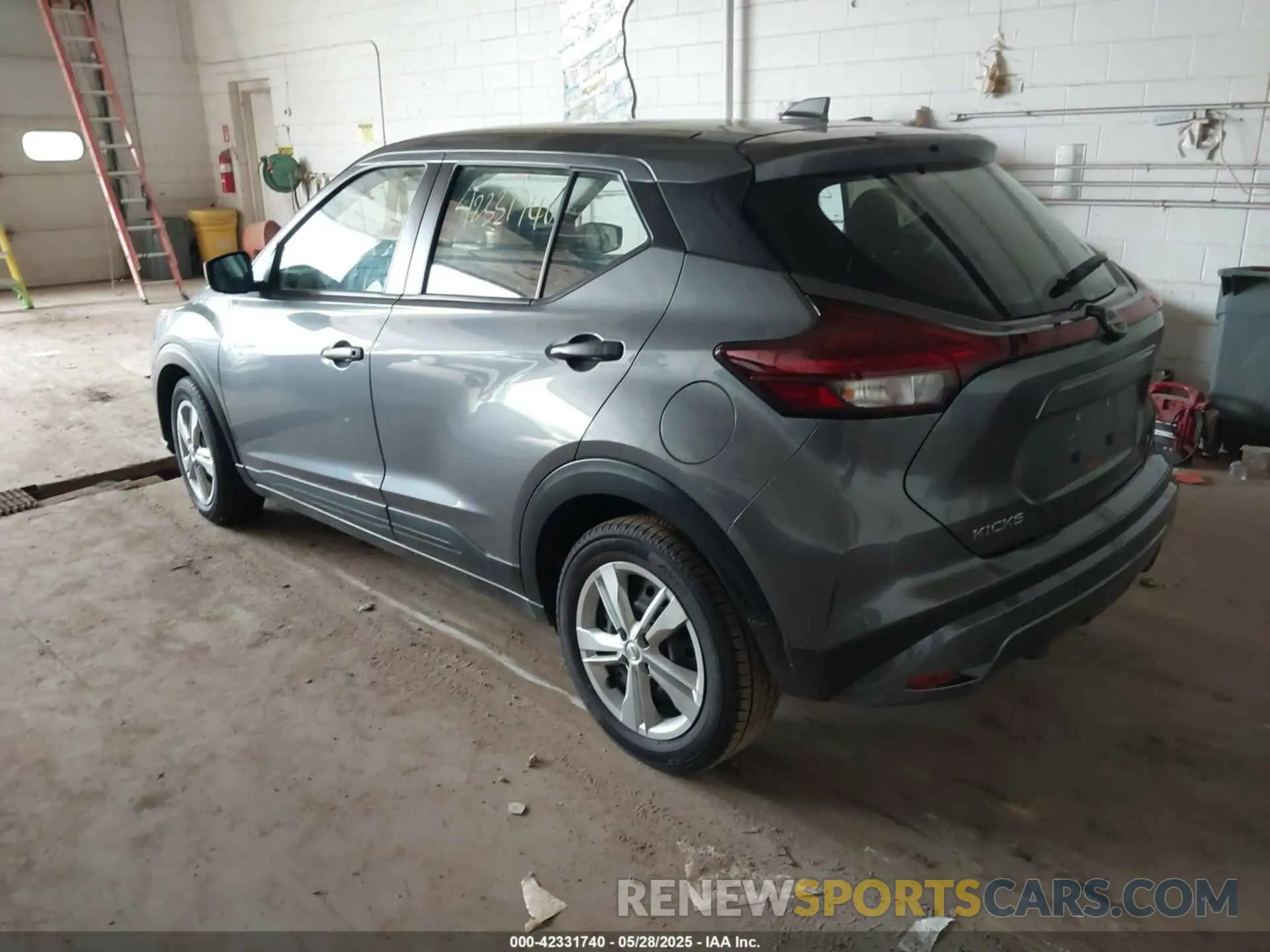 3 Photograph of a damaged car 3N1CP5BV3RL472386 NISSAN KICKS 2024