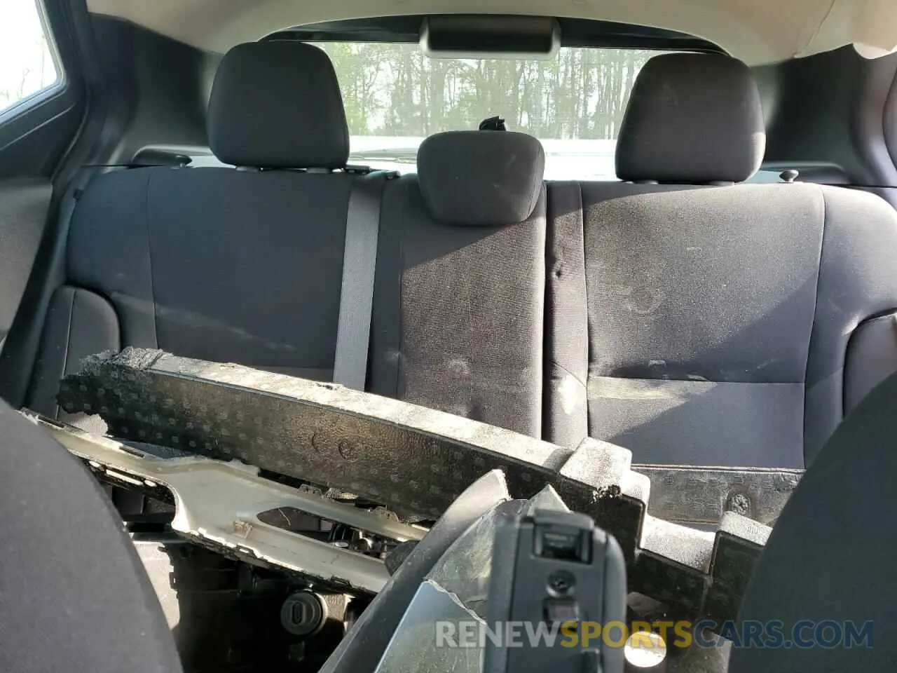 10 Photograph of a damaged car 3N1CP5BV3RL490239 NISSAN KICKS 2024