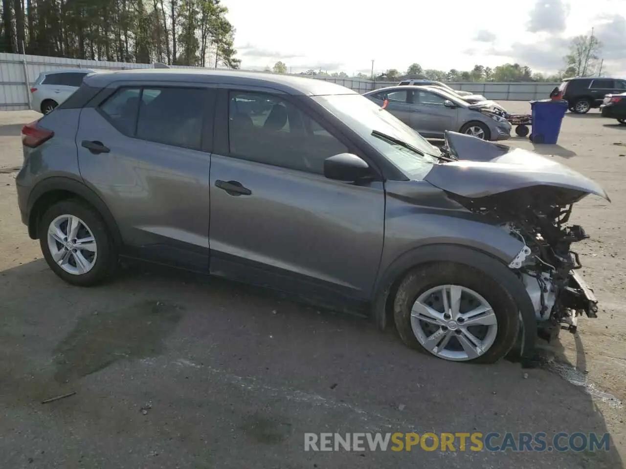 4 Photograph of a damaged car 3N1CP5BV3RL490239 NISSAN KICKS 2024
