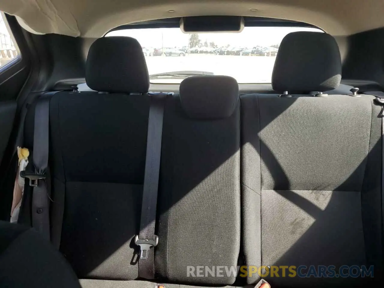 10 Photograph of a damaged car 3N1CP5BV3RL530481 NISSAN KICKS 2024