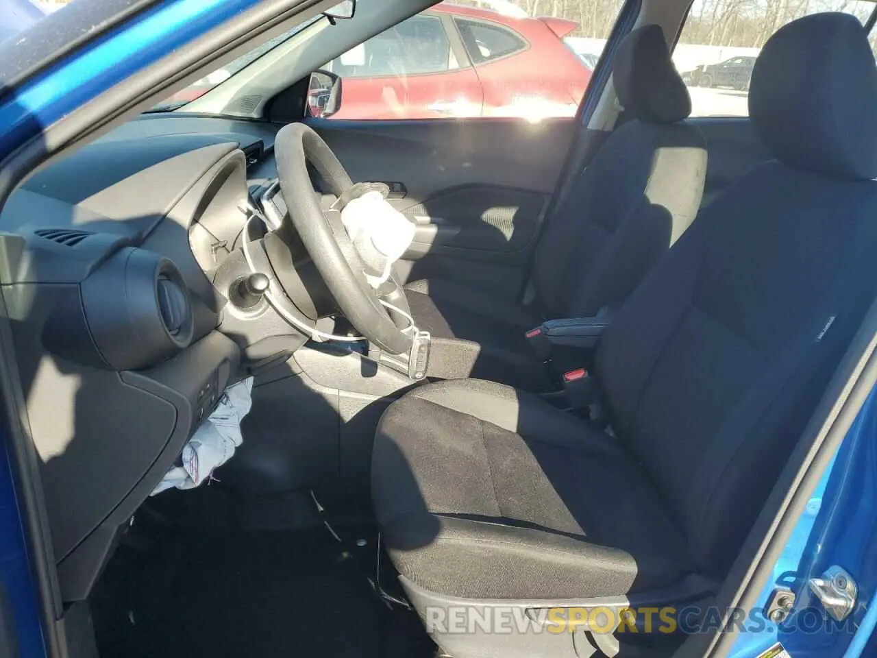 7 Photograph of a damaged car 3N1CP5BV3RL583066 NISSAN KICKS 2024