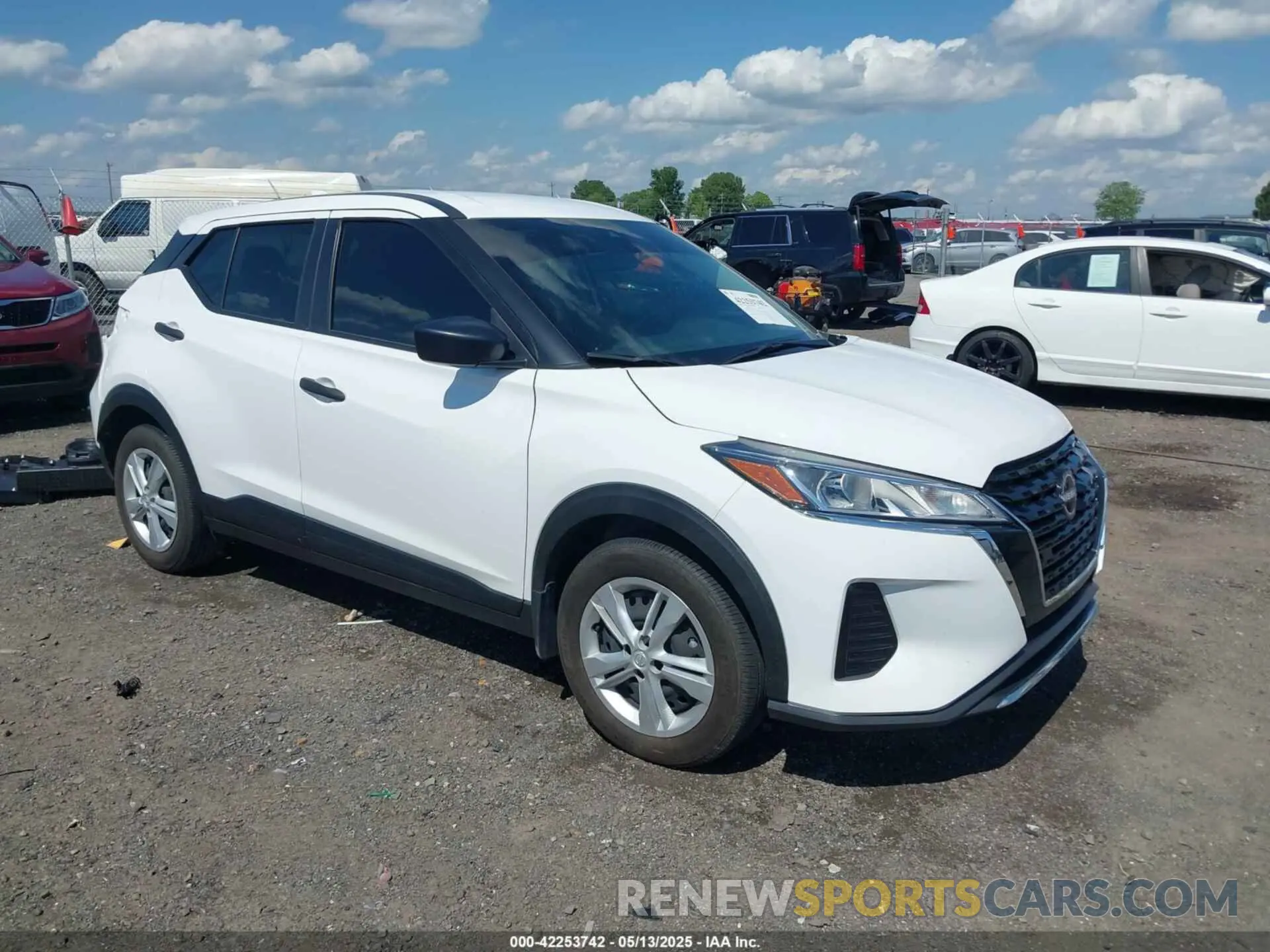 1 Photograph of a damaged car 3N1CP5BV4RL500843 NISSAN KICKS 2024