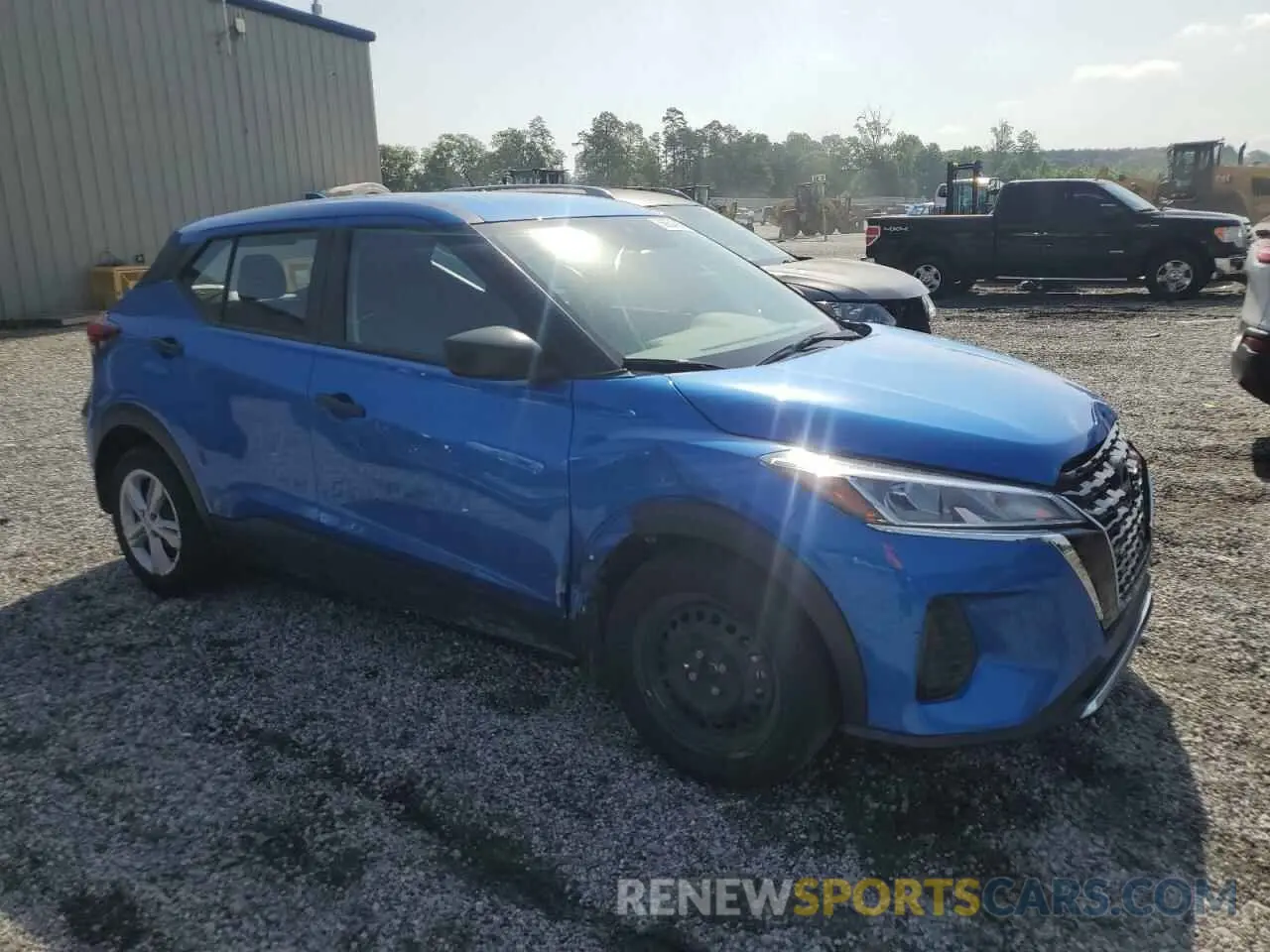 4 Photograph of a damaged car 3N1CP5BV4RL553252 NISSAN KICKS 2024