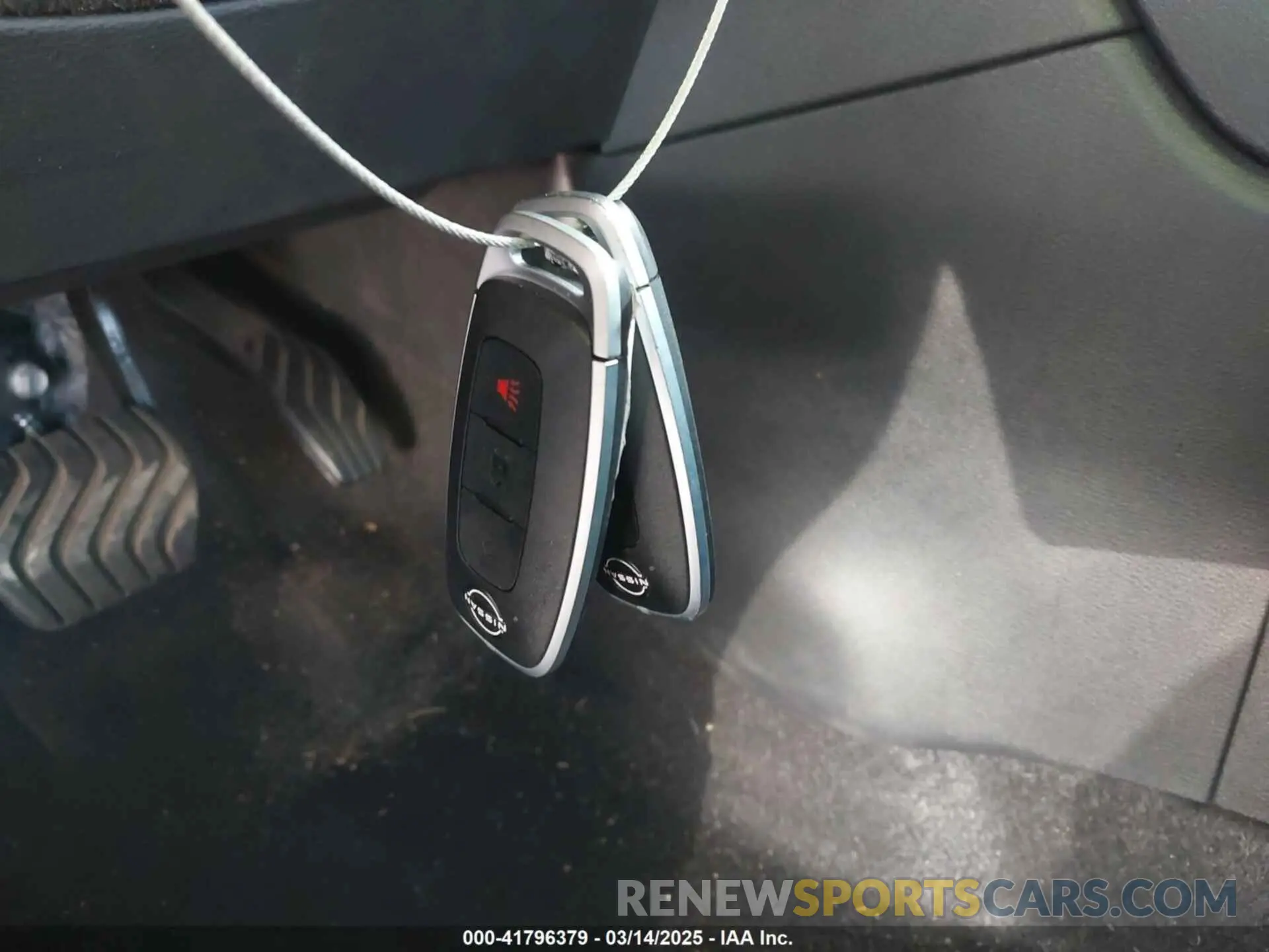 11 Photograph of a damaged car 3N1CP5BV4RL560010 NISSAN KICKS 2024
