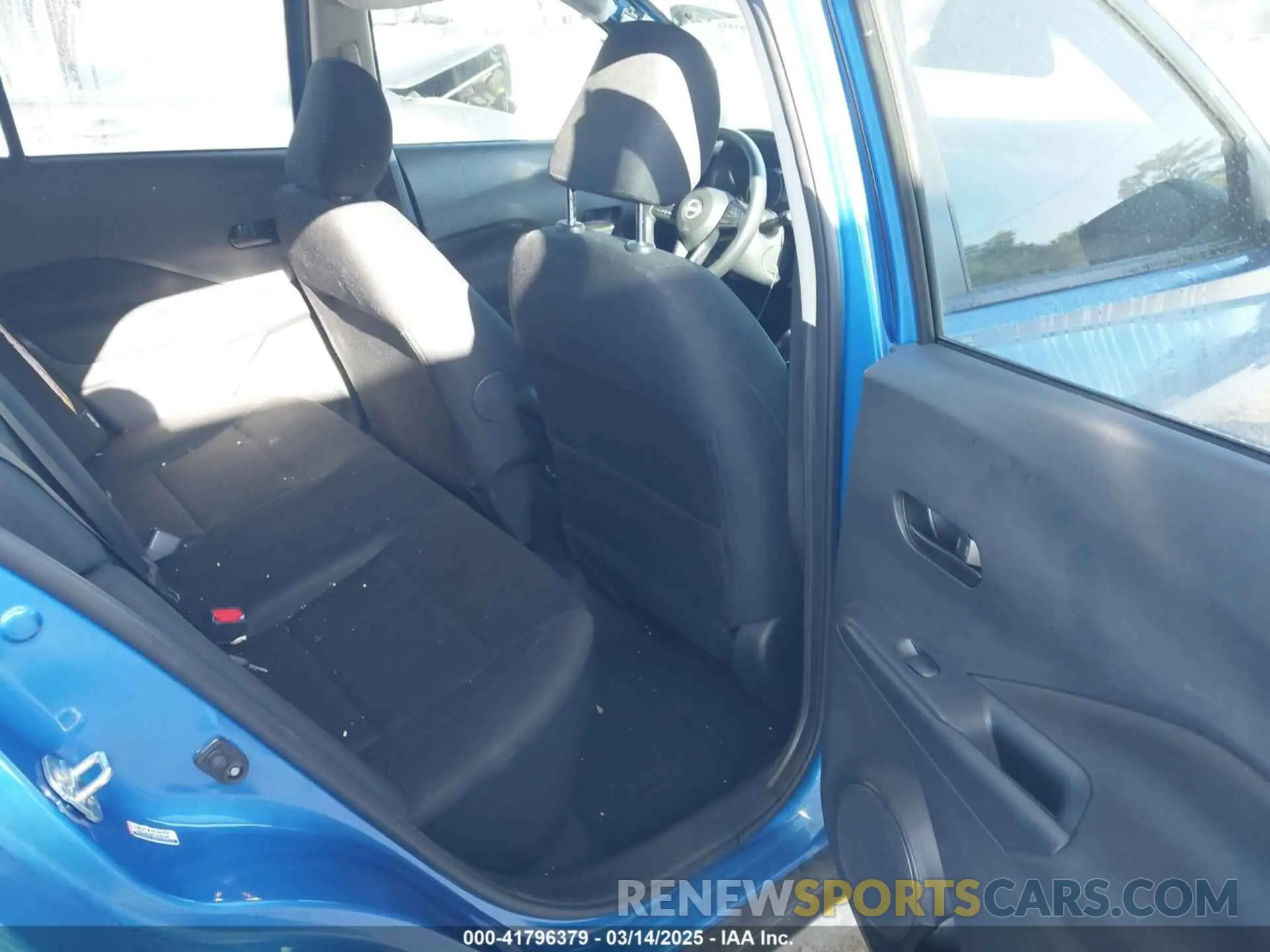8 Photograph of a damaged car 3N1CP5BV4RL560010 NISSAN KICKS 2024