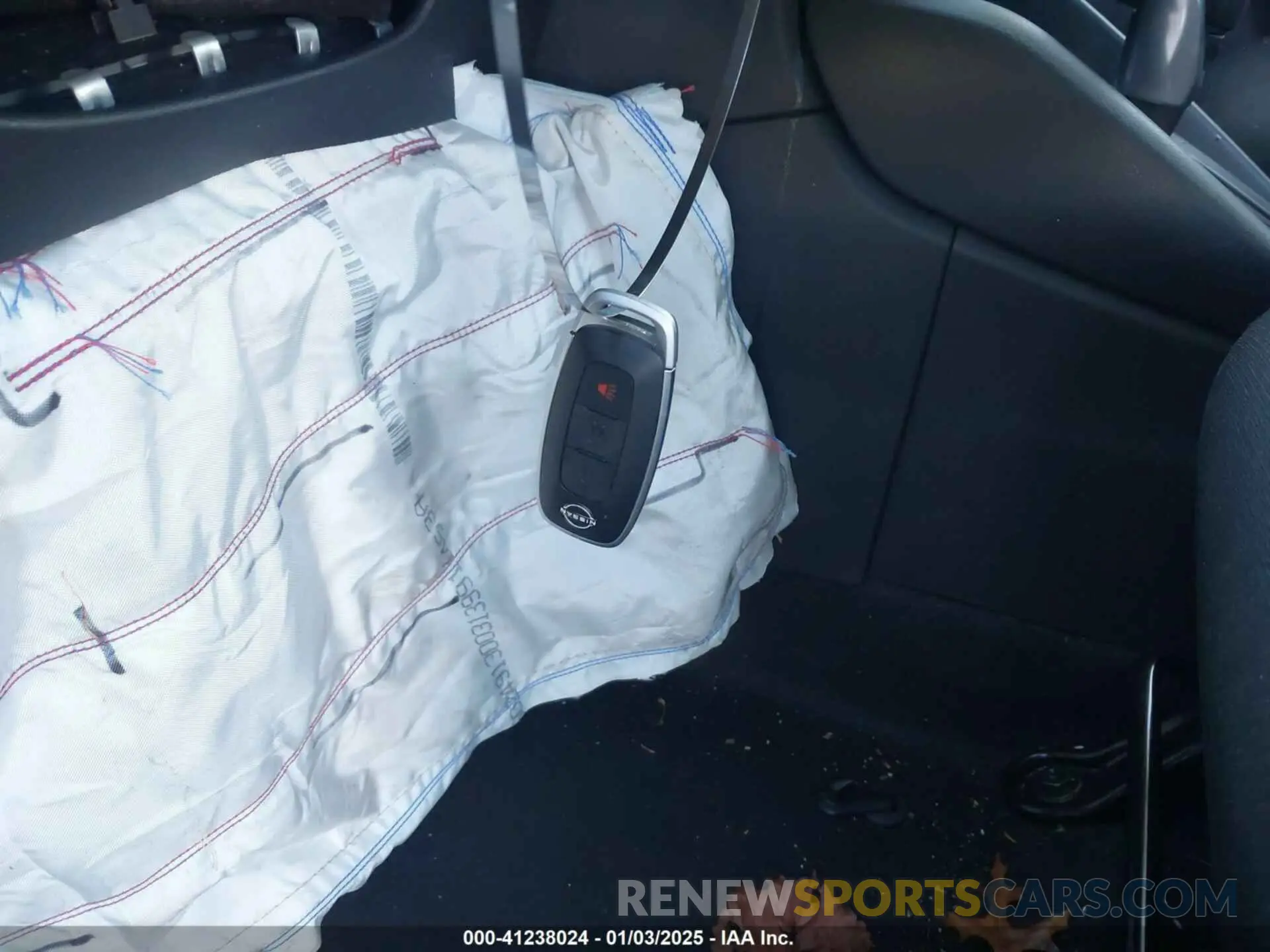 11 Photograph of a damaged car 3N1CP5BV4RL567877 NISSAN KICKS 2024