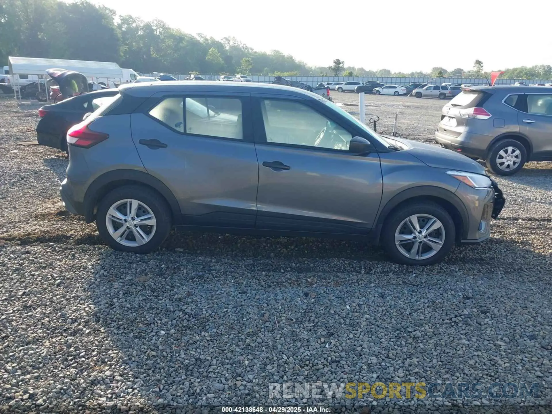 13 Photograph of a damaged car 3N1CP5BV4RL584579 NISSAN KICKS 2024