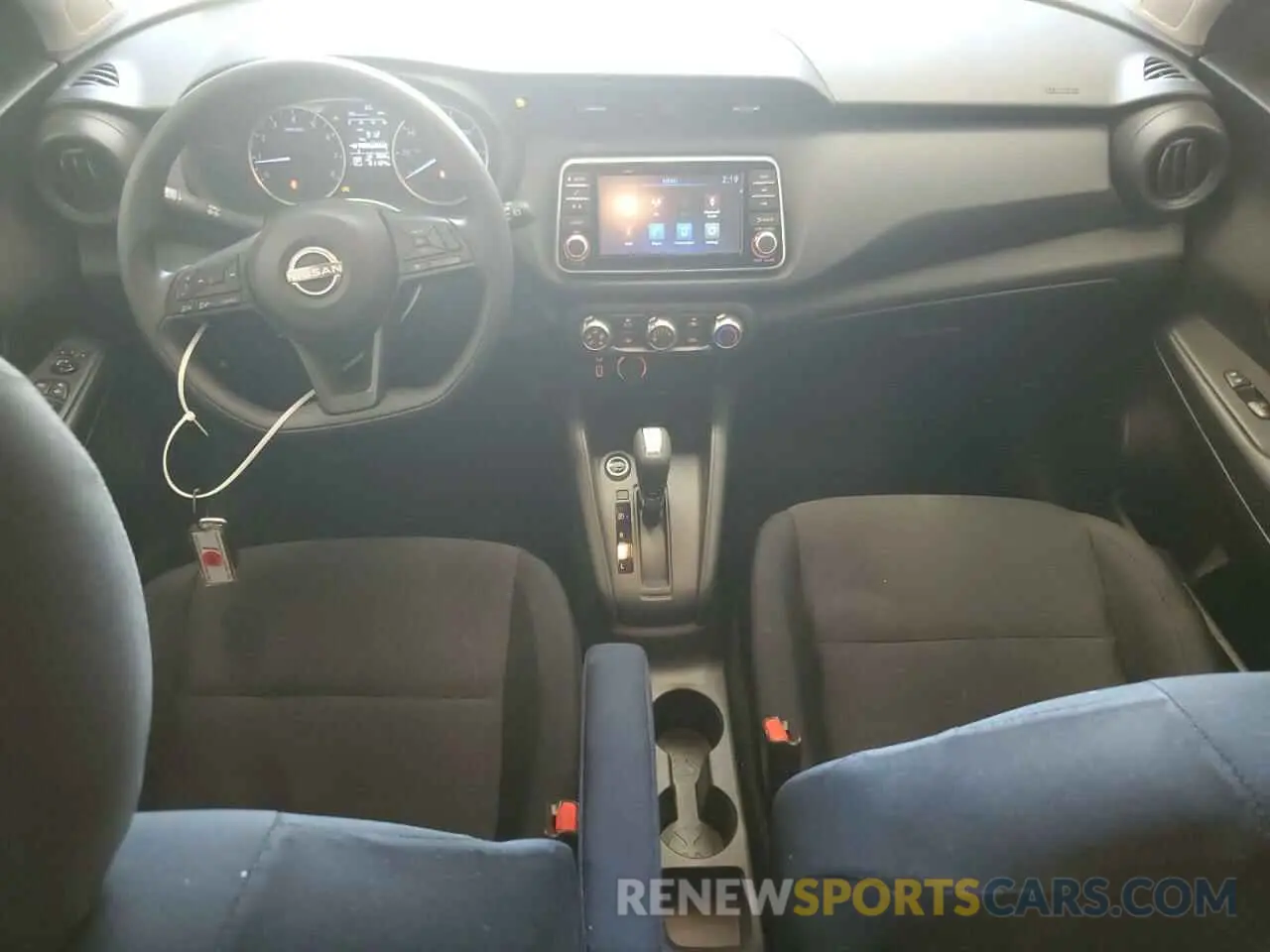 8 Photograph of a damaged car 3N1CP5BV5RL560730 NISSAN KICKS 2024