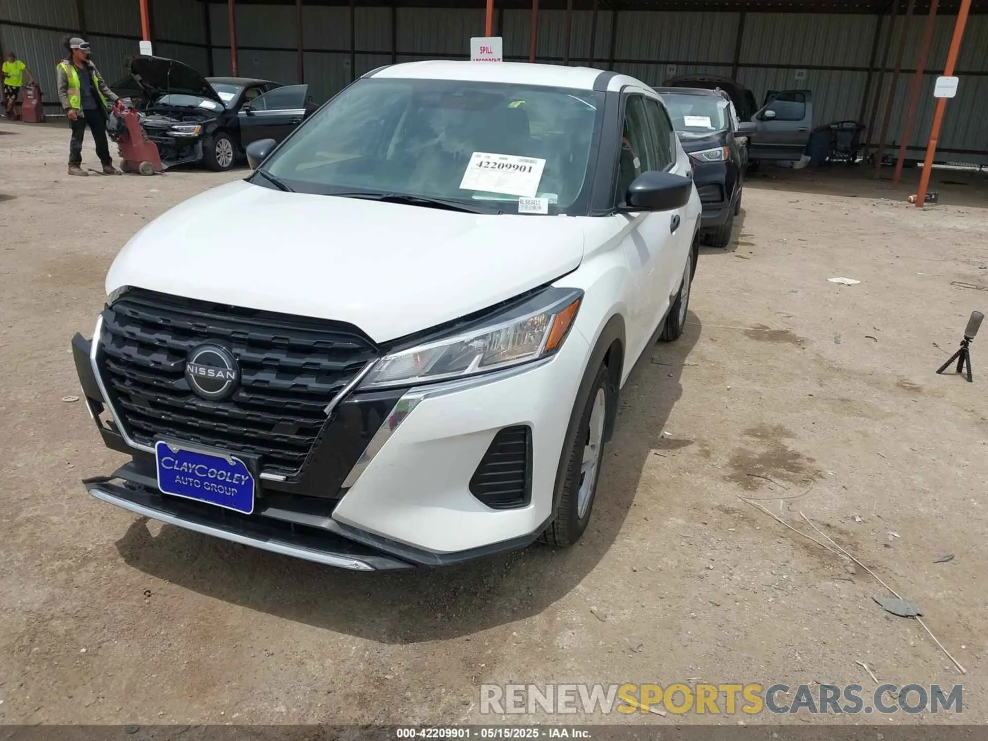 2 Photograph of a damaged car 3N1CP5BV5RL583411 NISSAN KICKS 2024