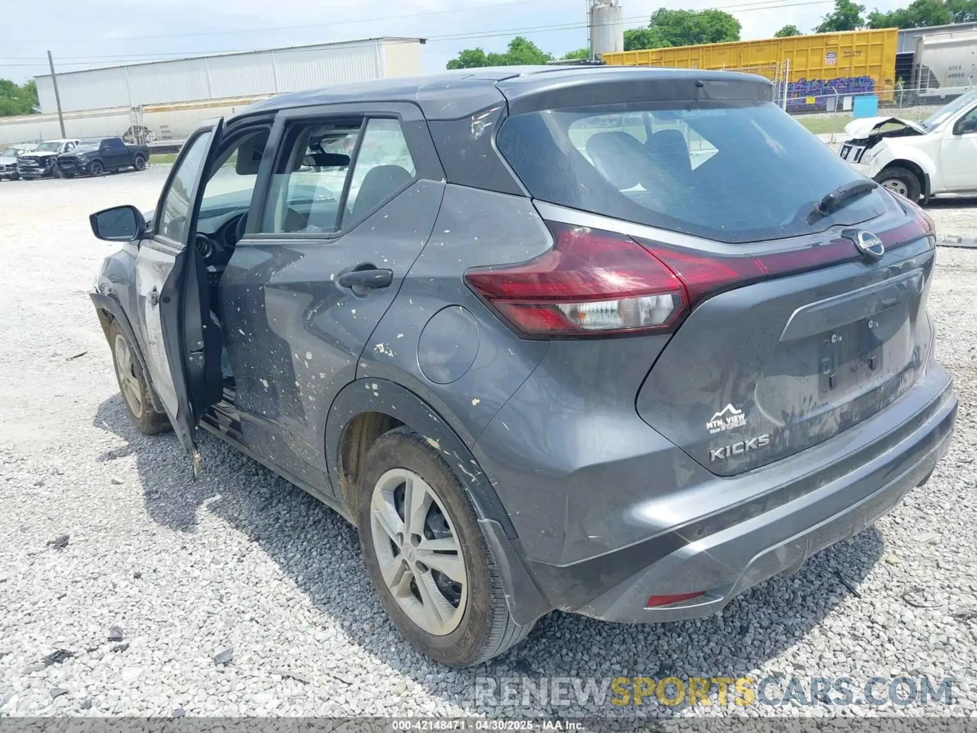 3 Photograph of a damaged car 3N1CP5BV5RL593534 NISSAN KICKS 2024