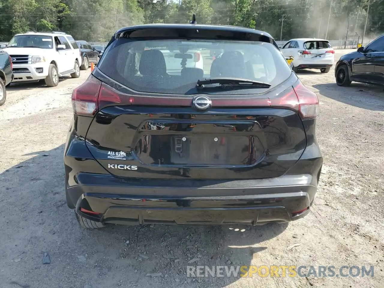 6 Photograph of a damaged car 3N1CP5BV6RL473354 NISSAN KICKS 2024