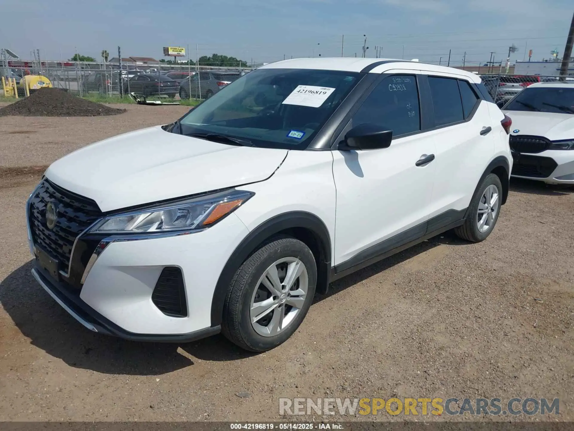 2 Photograph of a damaged car 3N1CP5BV6RL475556 NISSAN KICKS 2024