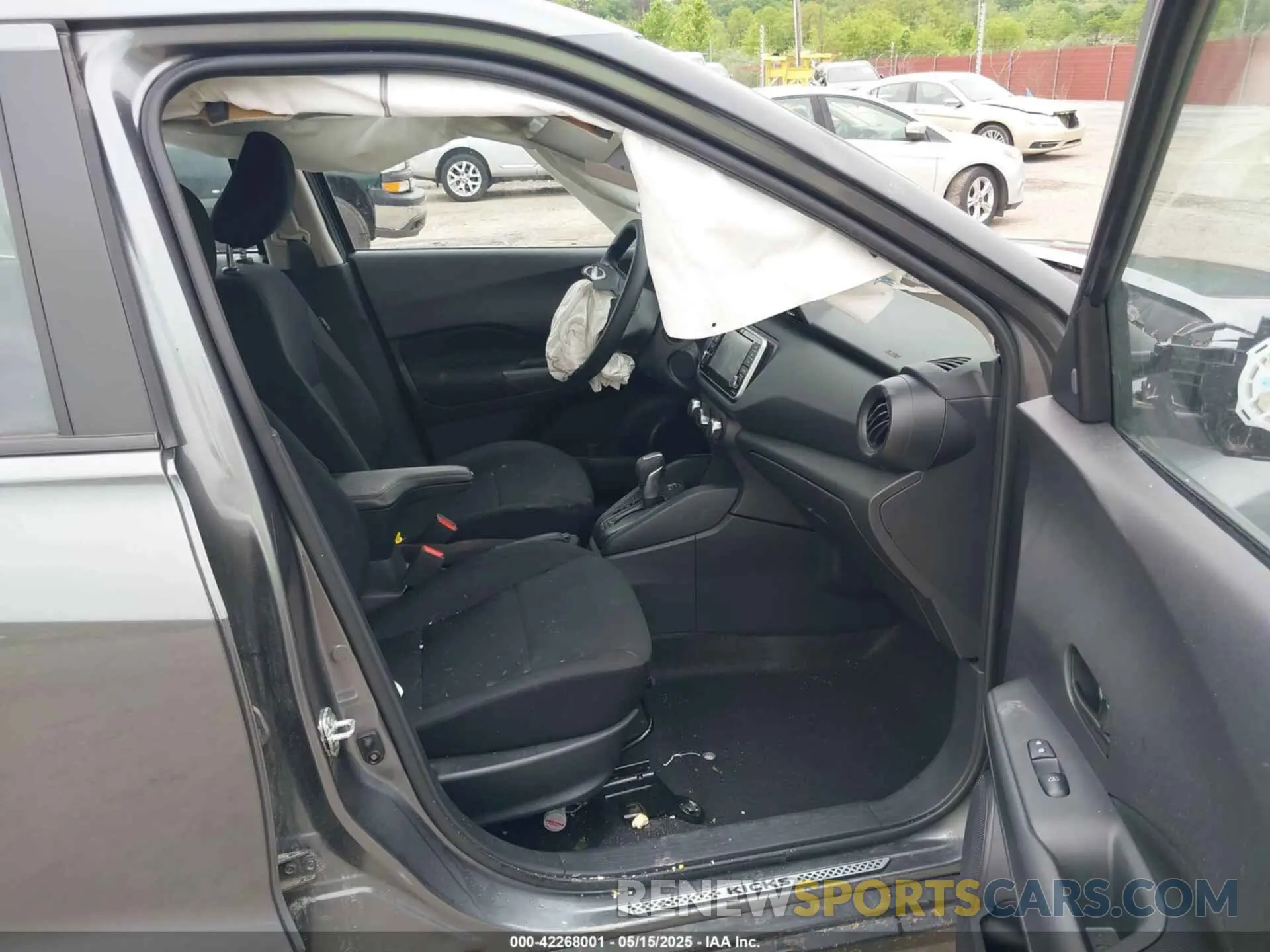 5 Photograph of a damaged car 3N1CP5BV6RL508247 NISSAN KICKS 2024