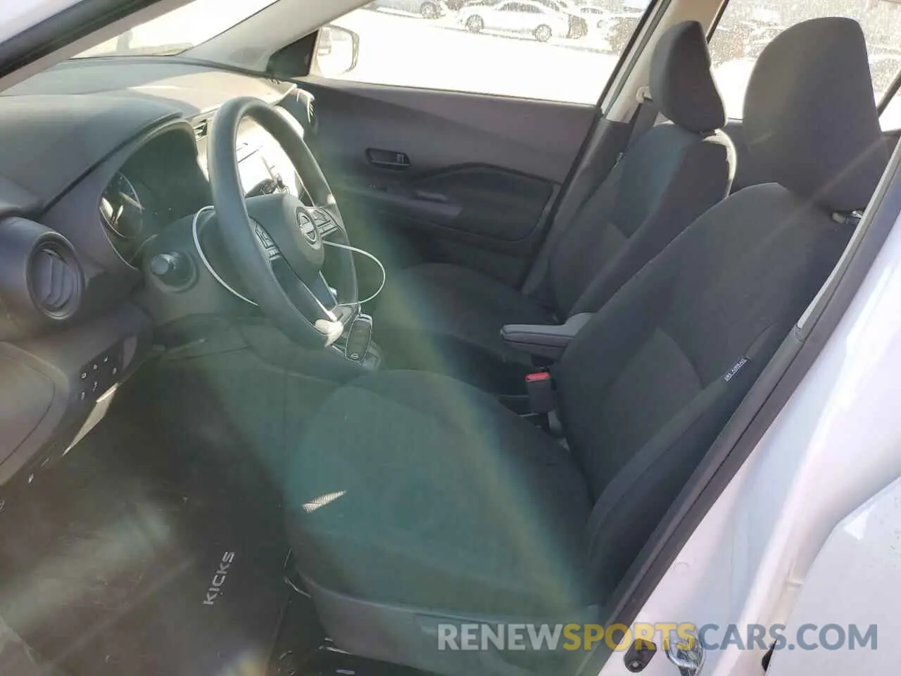 7 Photograph of a damaged car 3N1CP5BV6RL522908 NISSAN KICKS 2024