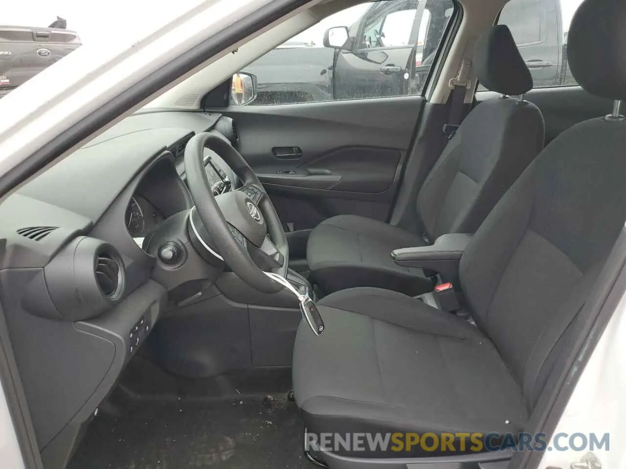 7 Photograph of a damaged car 3N1CP5BV6RL547176 NISSAN KICKS 2024