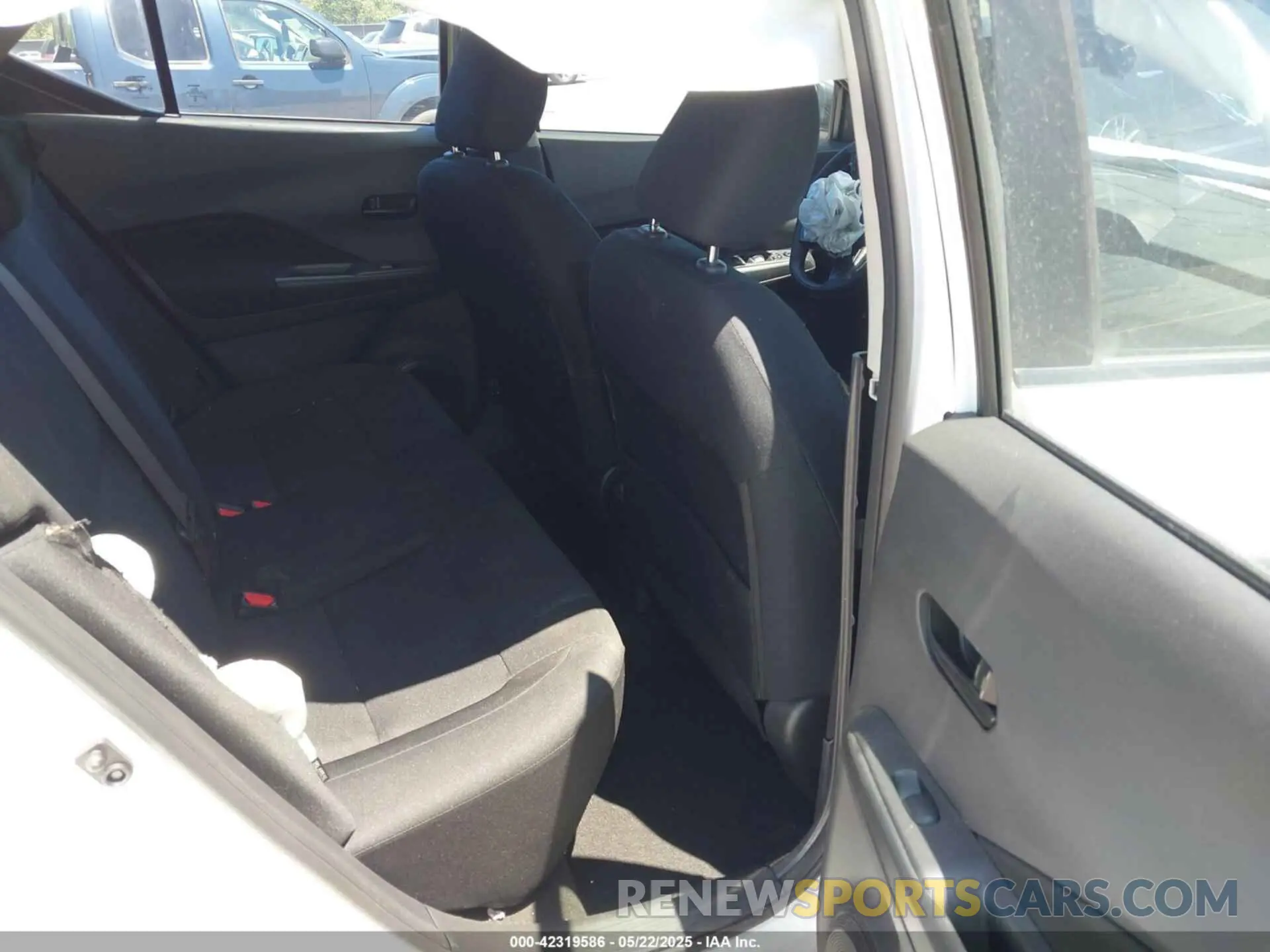 8 Photograph of a damaged car 3N1CP5BV6RL548666 NISSAN KICKS 2024