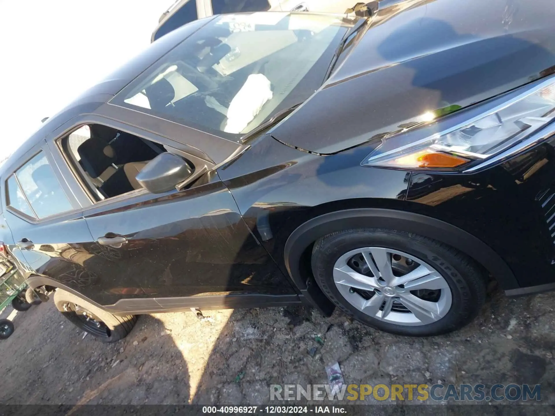 12 Photograph of a damaged car 3N1CP5BV6RL584051 NISSAN KICKS 2024