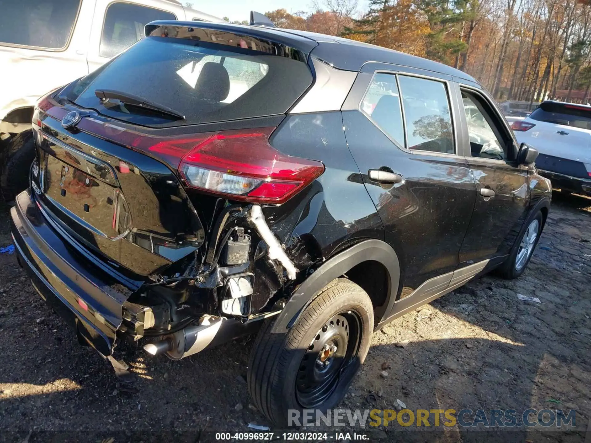 4 Photograph of a damaged car 3N1CP5BV6RL584051 NISSAN KICKS 2024