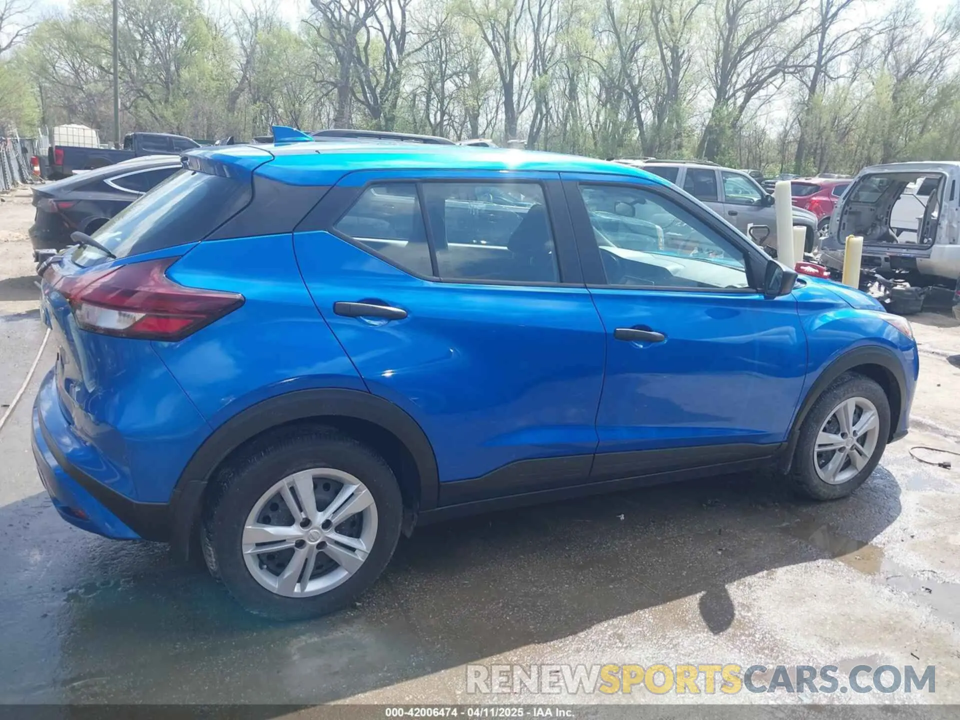 13 Photograph of a damaged car 3N1CP5BV7RL496822 NISSAN KICKS 2024