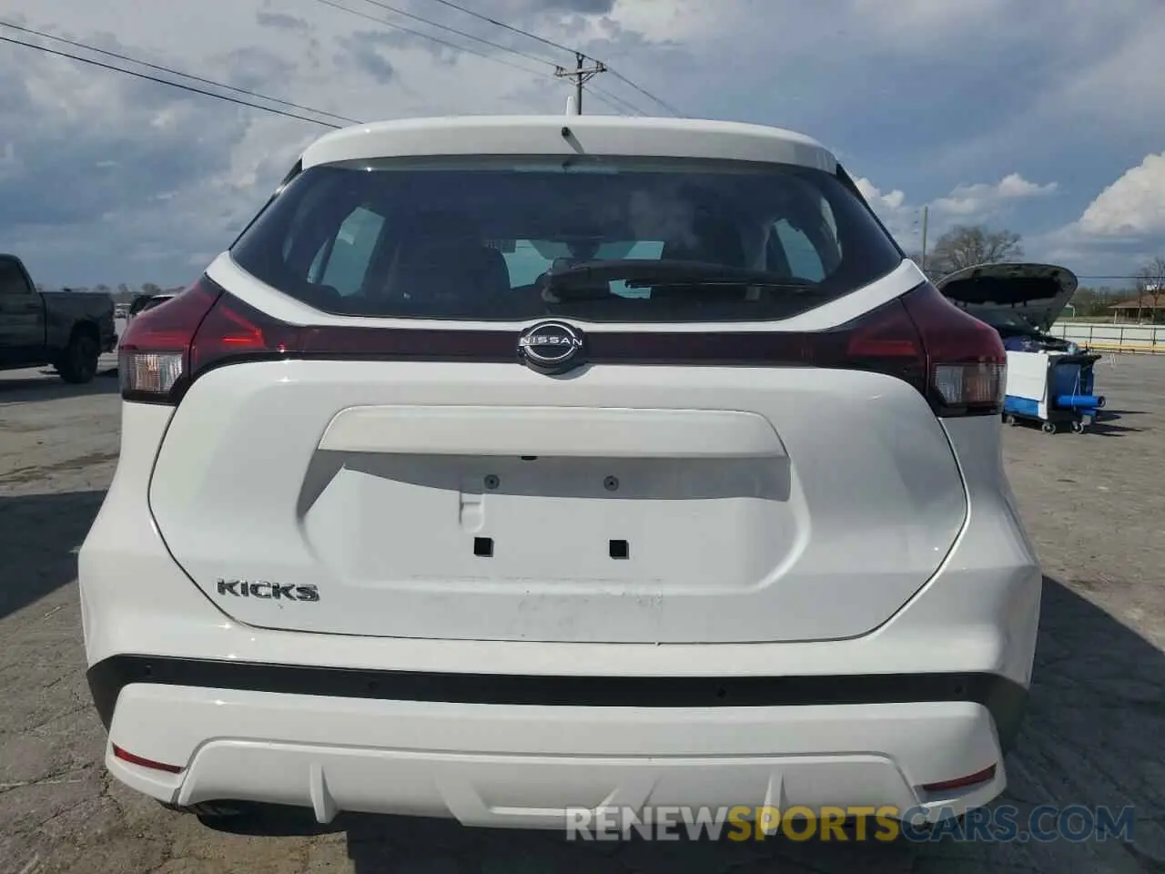 6 Photograph of a damaged car 3N1CP5BV7RL513523 NISSAN KICKS 2024