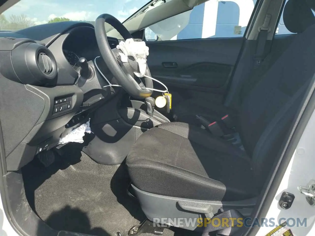 7 Photograph of a damaged car 3N1CP5BV7RL513523 NISSAN KICKS 2024