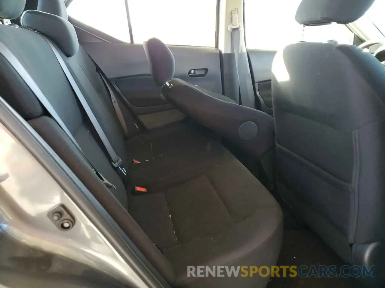 11 Photograph of a damaged car 3N1CP5BV7RL516714 NISSAN KICKS 2024