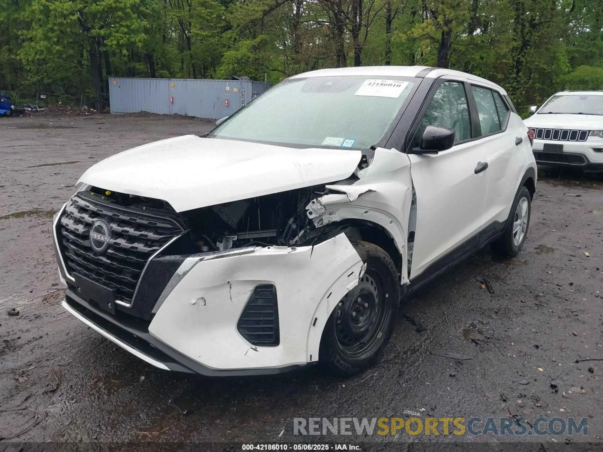 2 Photograph of a damaged car 3N1CP5BV7RL541662 NISSAN KICKS 2024