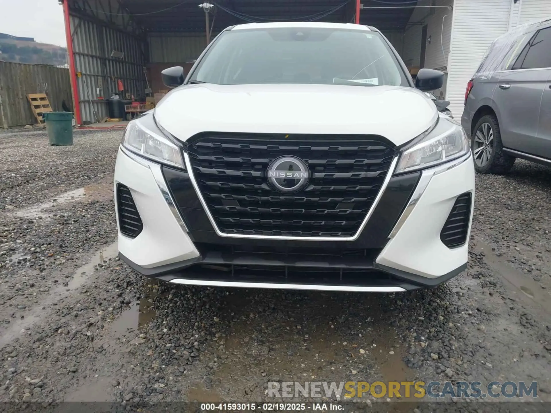 13 Photograph of a damaged car 3N1CP5BV7RL552497 NISSAN KICKS 2024