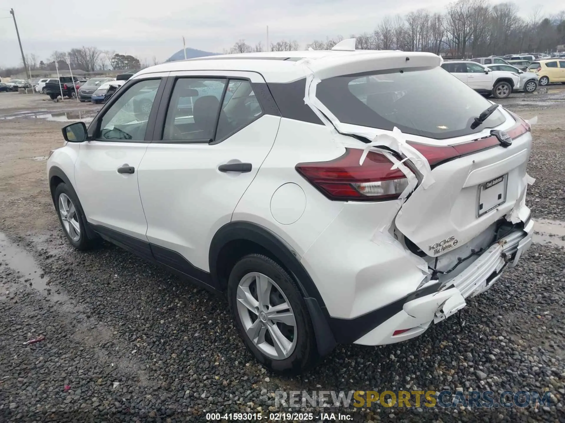 3 Photograph of a damaged car 3N1CP5BV7RL552497 NISSAN KICKS 2024