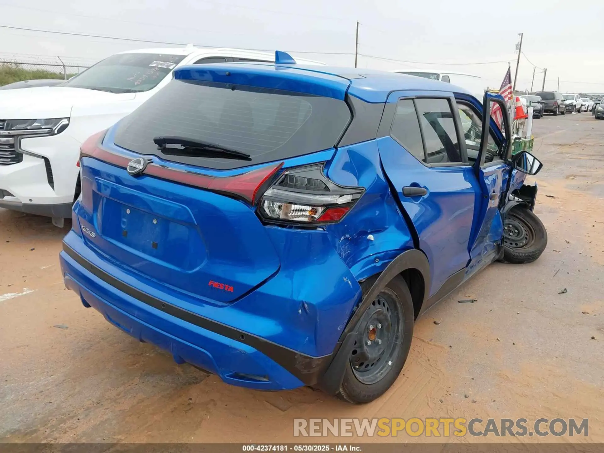 4 Photograph of a damaged car 3N1CP5BV7RL561491 NISSAN KICKS 2024