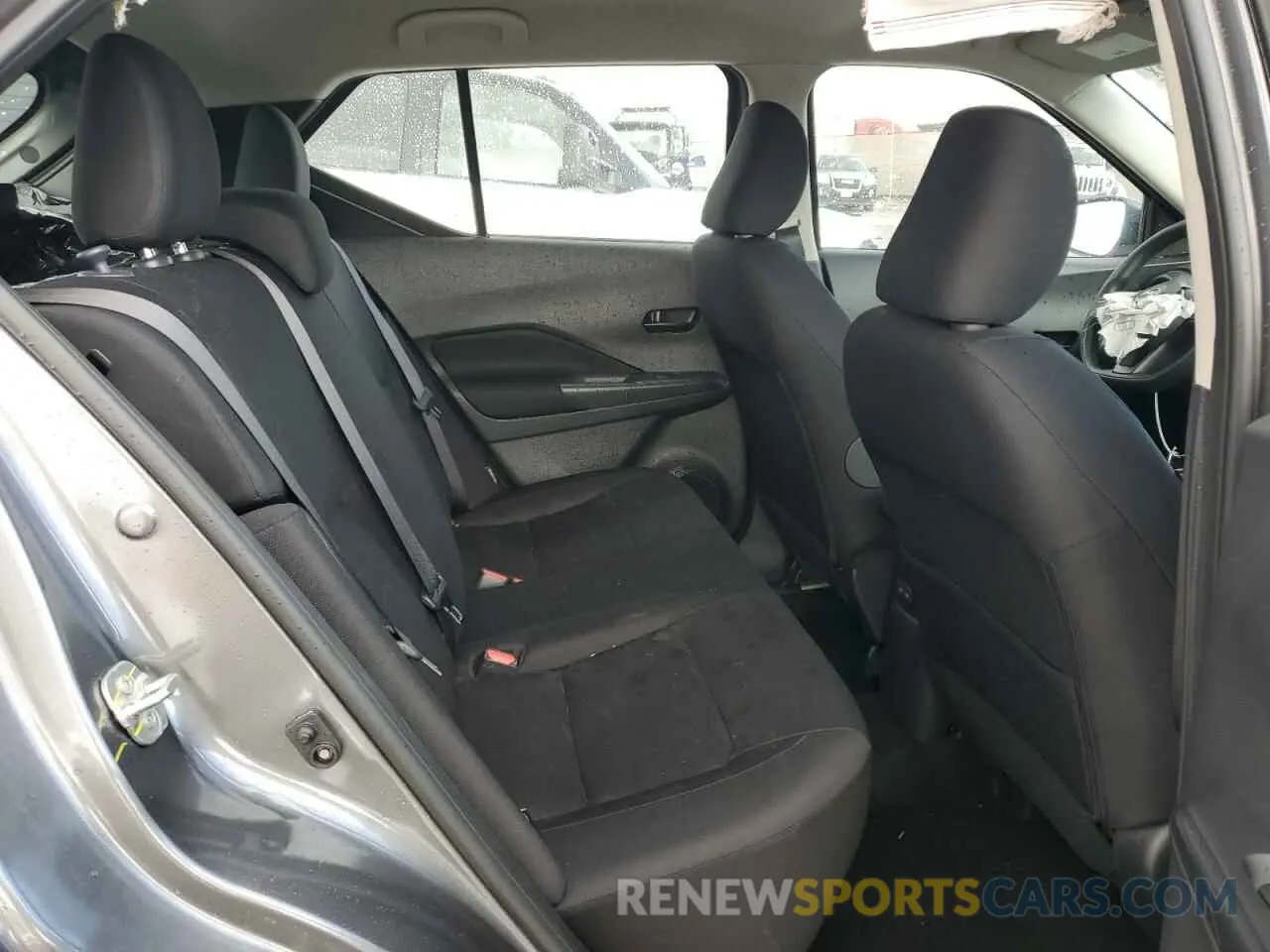 11 Photograph of a damaged car 3N1CP5BV7RL566559 NISSAN KICKS 2024