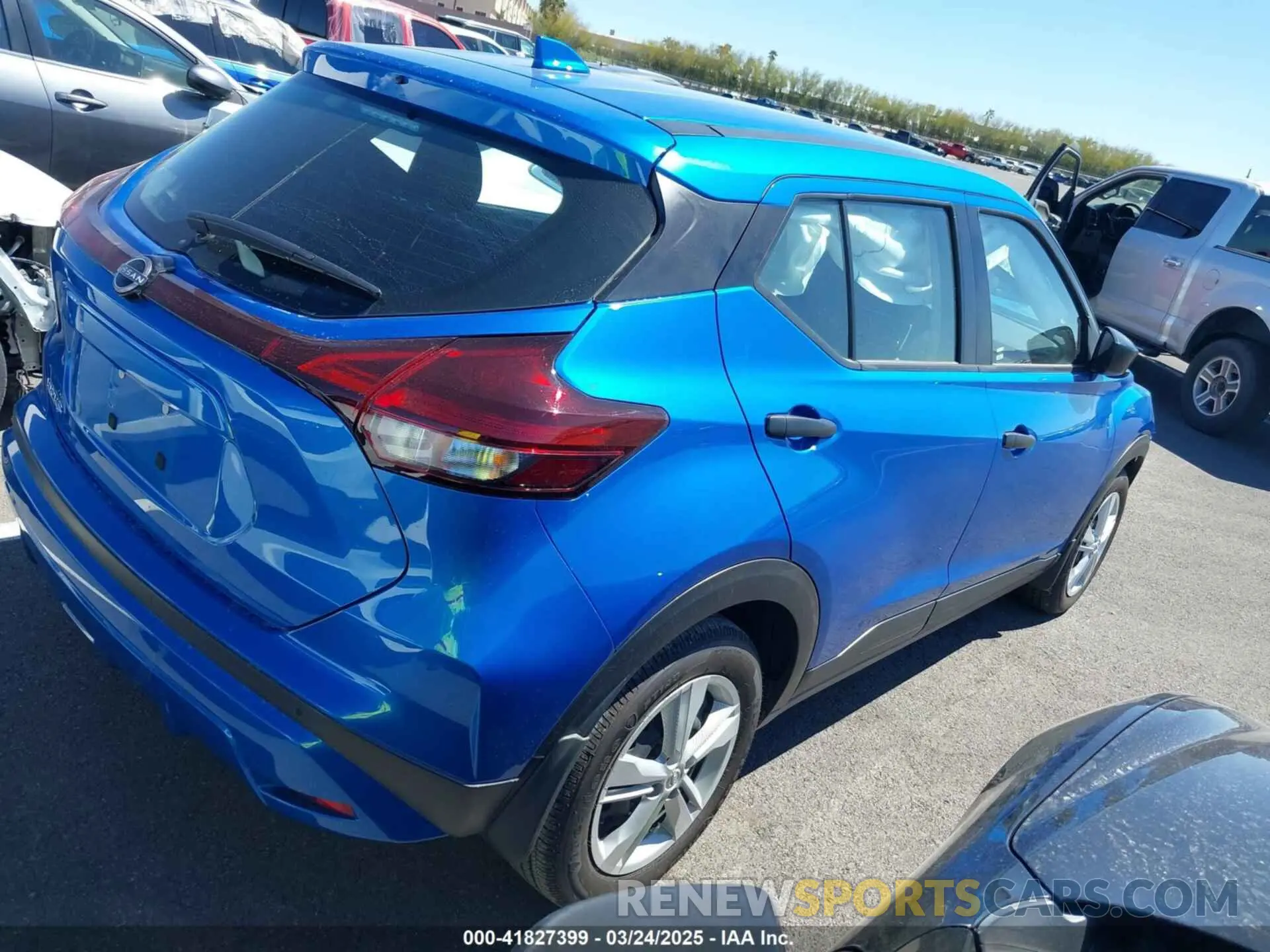 4 Photograph of a damaged car 3N1CP5BV7RL567307 NISSAN KICKS 2024