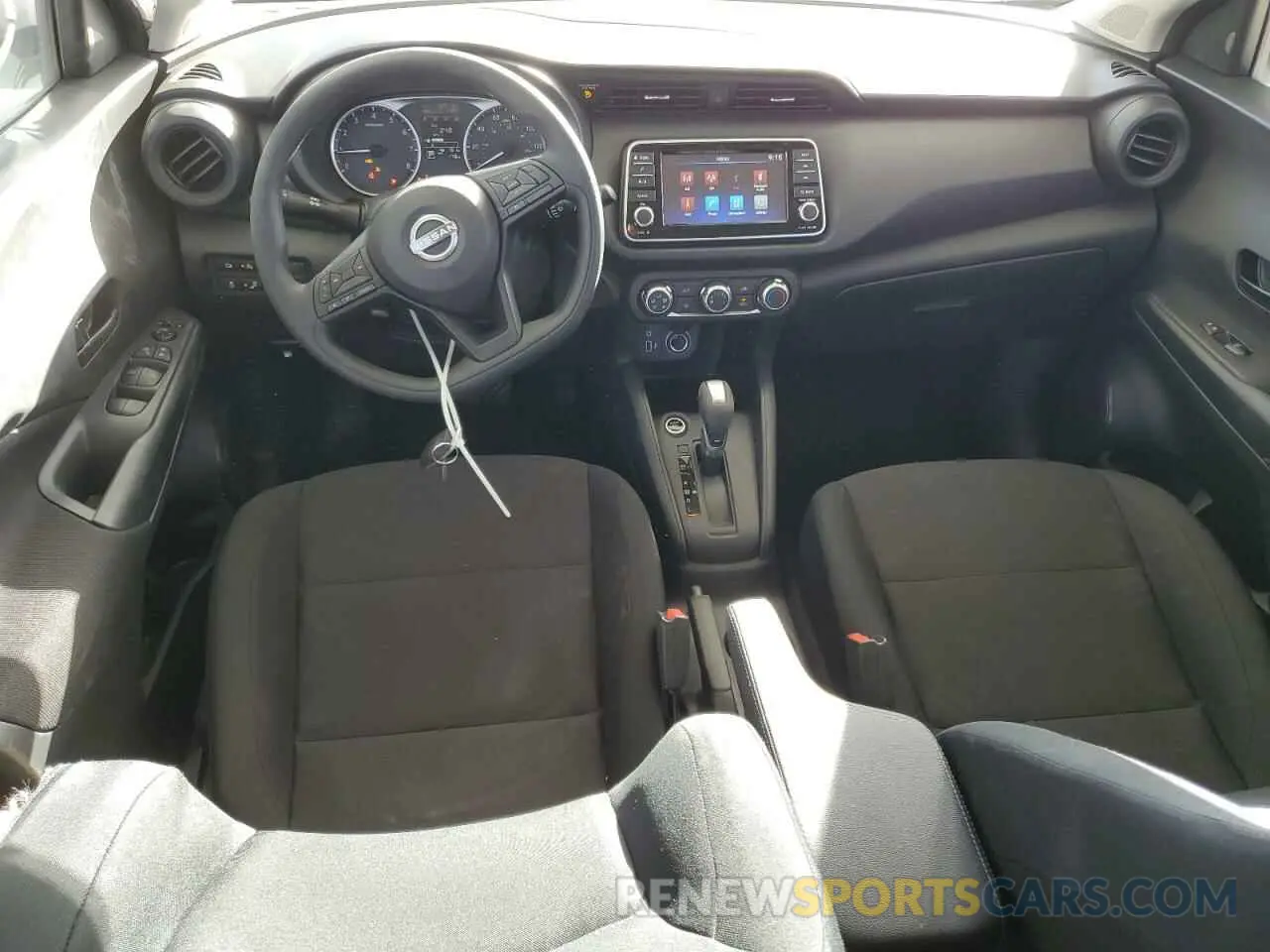 8 Photograph of a damaged car 3N1CP5BV7RL594409 NISSAN KICKS 2024