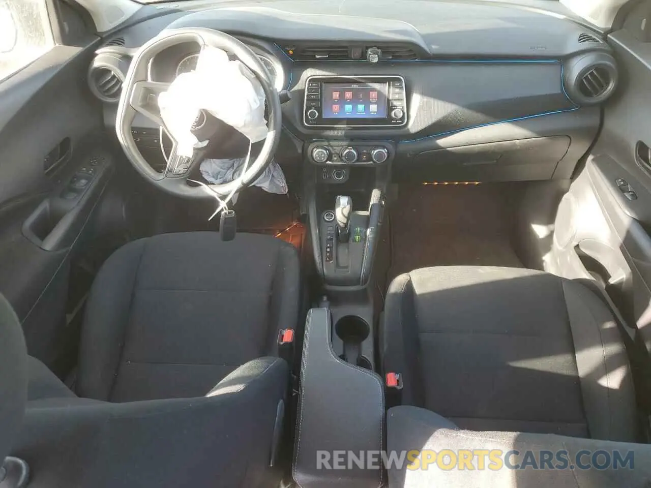 8 Photograph of a damaged car 3N1CP5BV8RL504104 NISSAN KICKS 2024