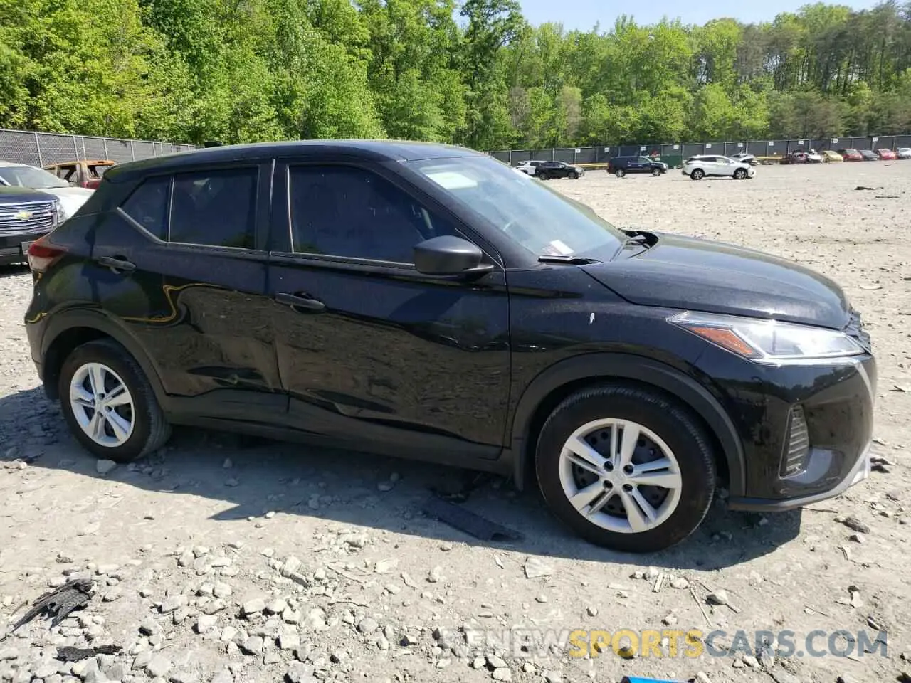4 Photograph of a damaged car 3N1CP5BV8RL527690 NISSAN KICKS 2024