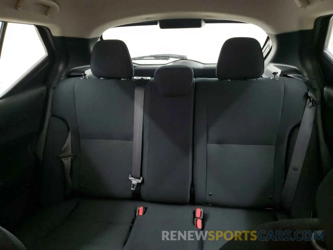 10 Photograph of a damaged car 3N1CP5BV8RL542027 NISSAN KICKS 2024