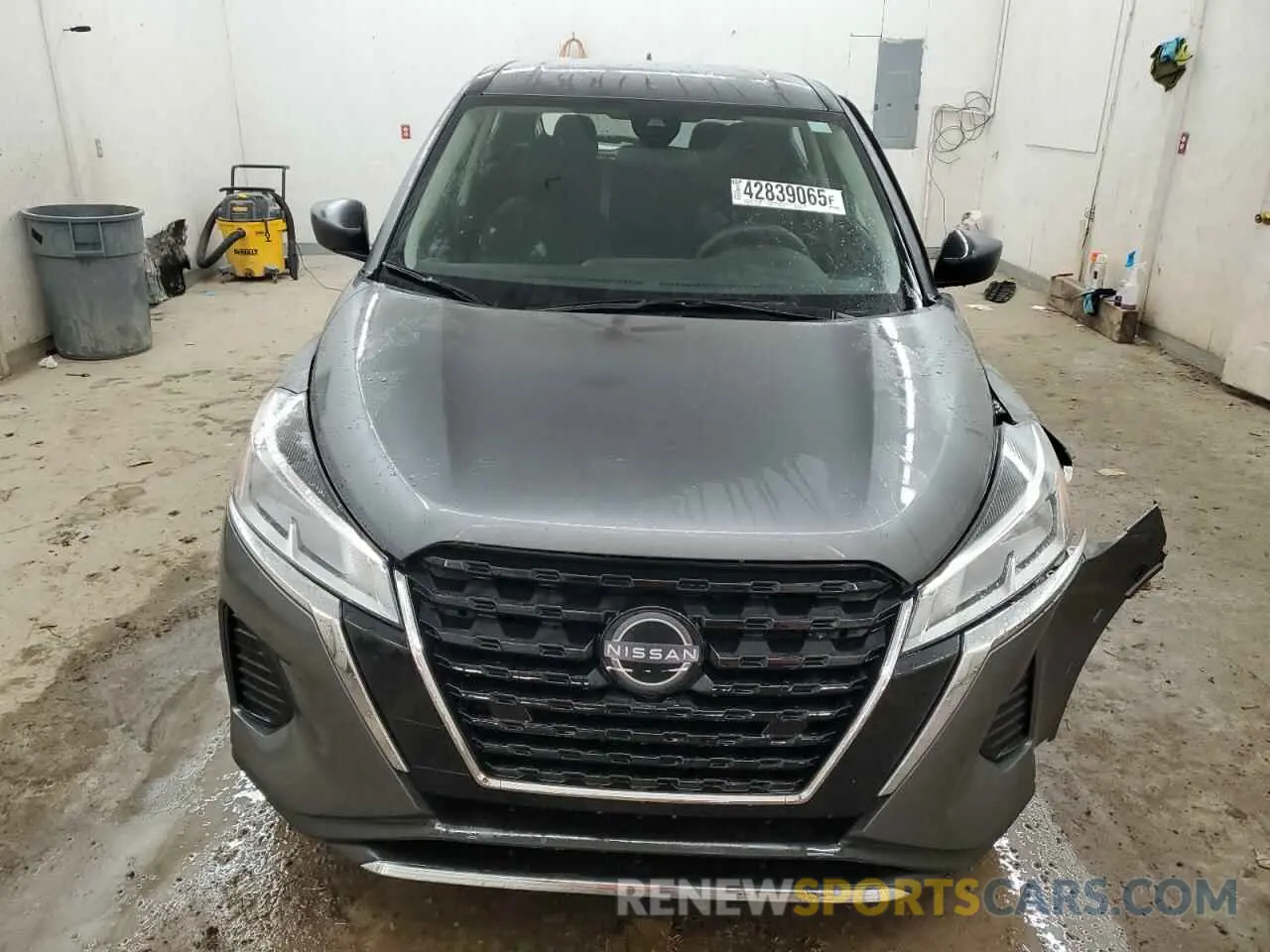 5 Photograph of a damaged car 3N1CP5BV8RL542027 NISSAN KICKS 2024