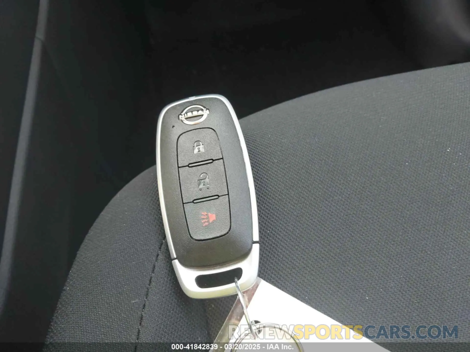 11 Photograph of a damaged car 3N1CP5BV8RL552248 NISSAN KICKS 2024