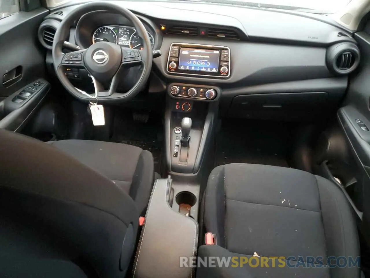 8 Photograph of a damaged car 3N1CP5BV8RL558261 NISSAN KICKS 2024