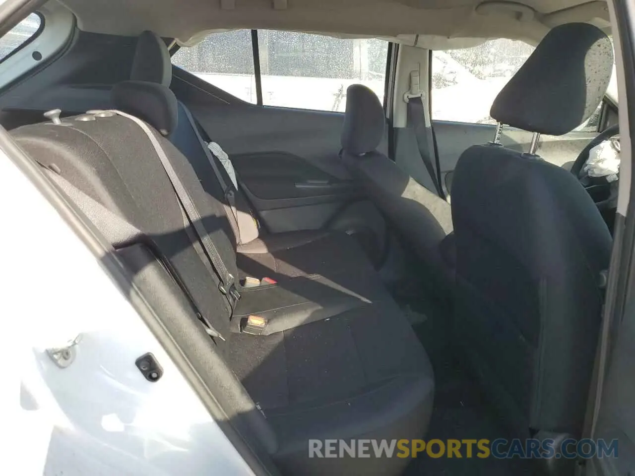 10 Photograph of a damaged car 3N1CP5BV8RL561516 NISSAN KICKS 2024