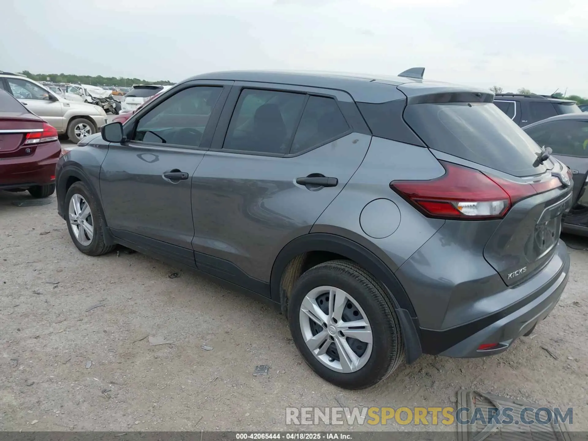 3 Photograph of a damaged car 3N1CP5BV8RL579420 NISSAN KICKS 2024