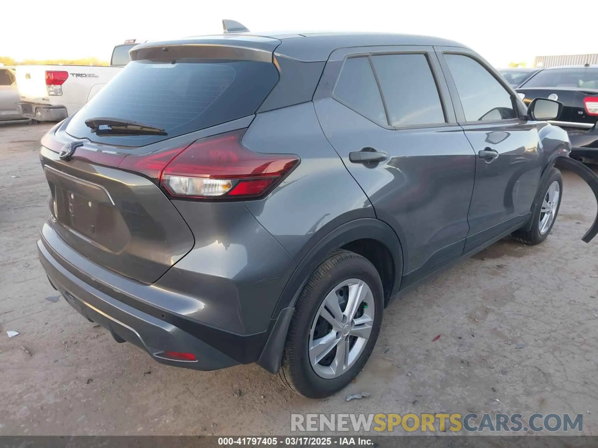 4 Photograph of a damaged car 3N1CP5BV8RL594399 NISSAN KICKS 2024