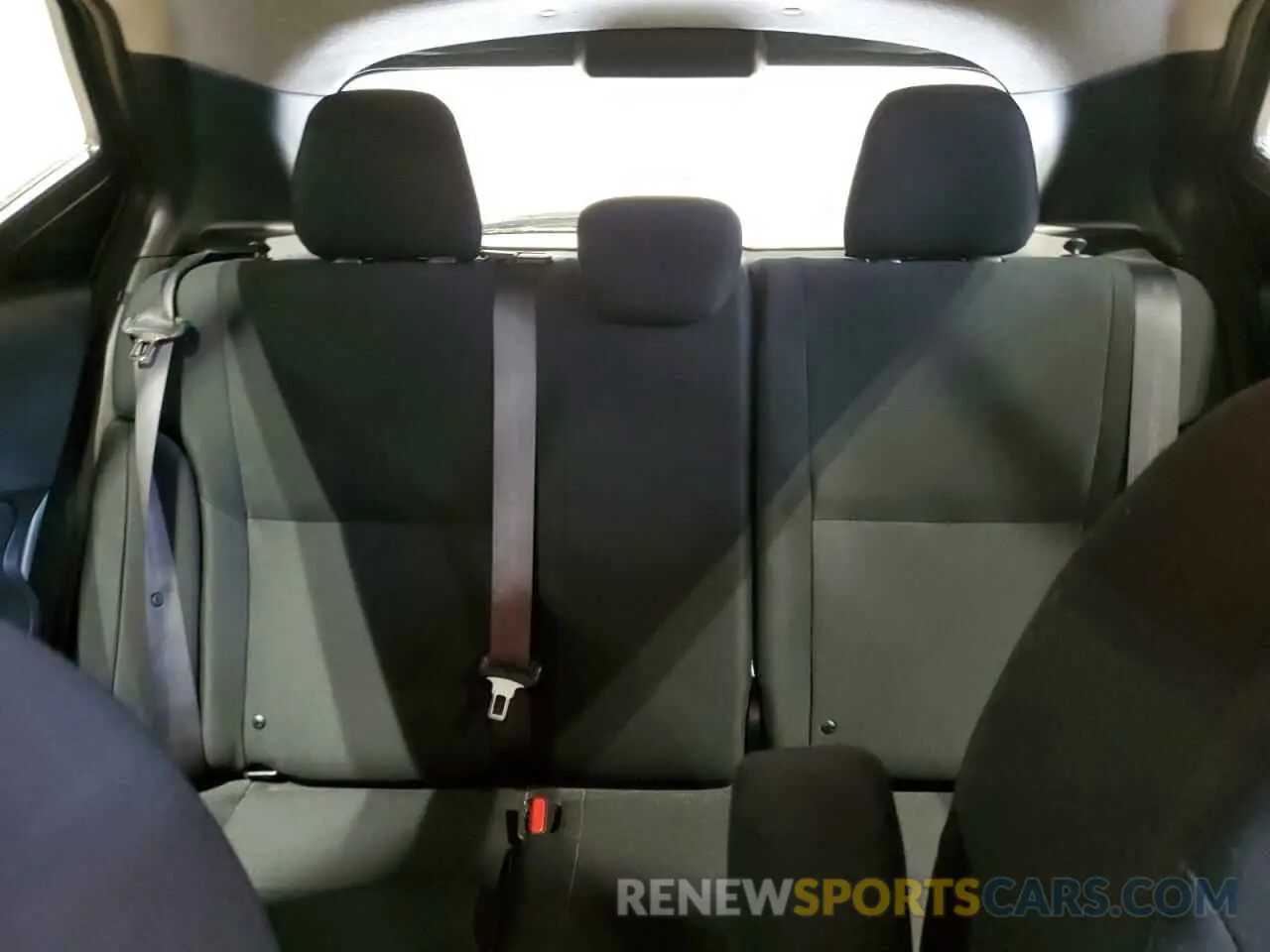 10 Photograph of a damaged car 3N1CP5BV9RL485224 NISSAN KICKS 2024