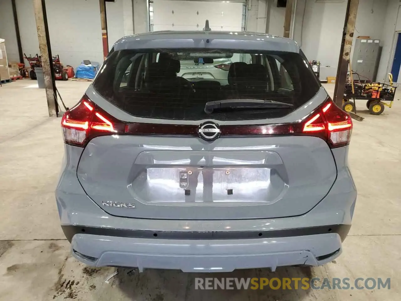 6 Photograph of a damaged car 3N1CP5BV9RL485224 NISSAN KICKS 2024