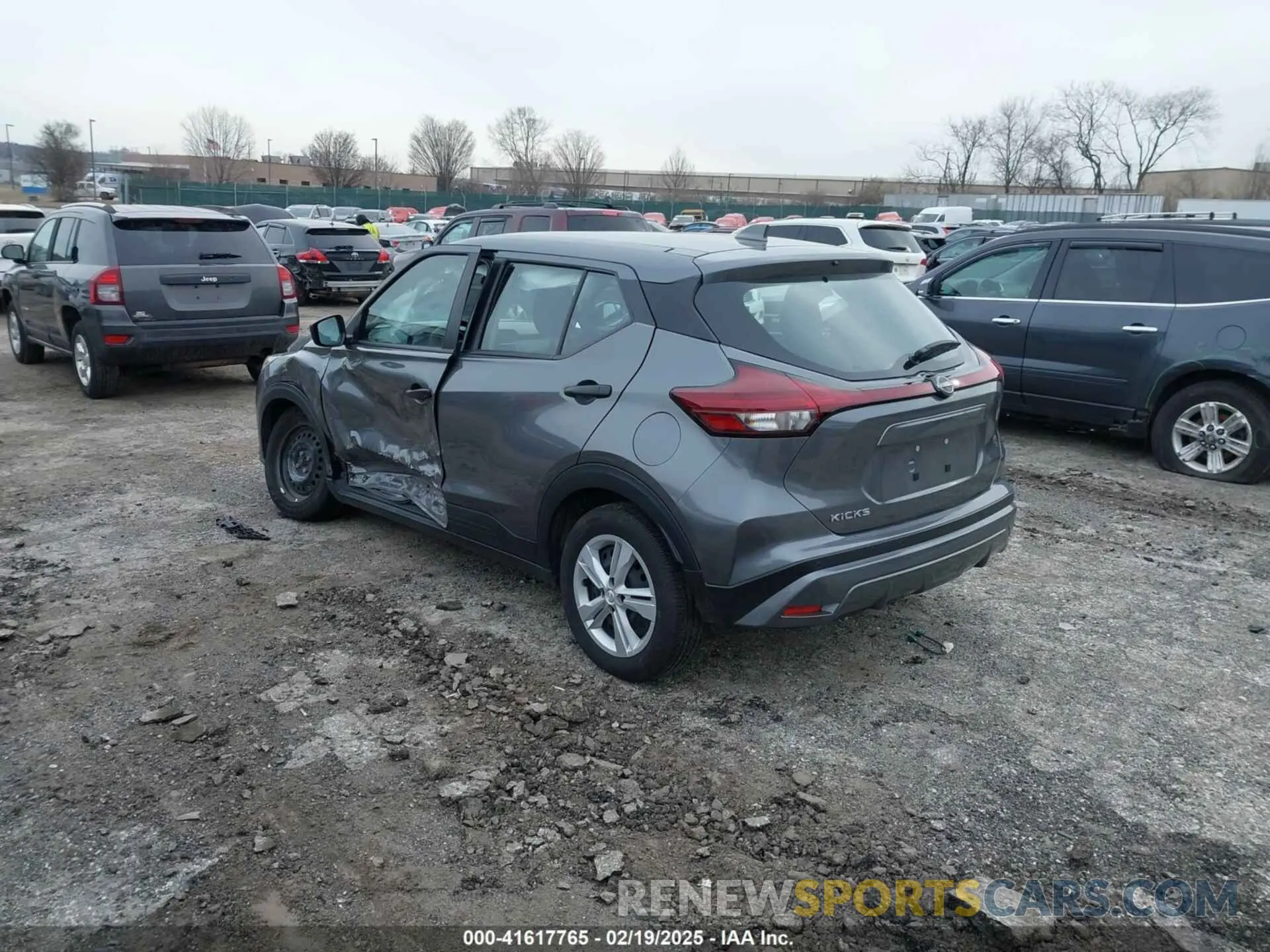 3 Photograph of a damaged car 3N1CP5BV9RL491511 NISSAN KICKS 2024