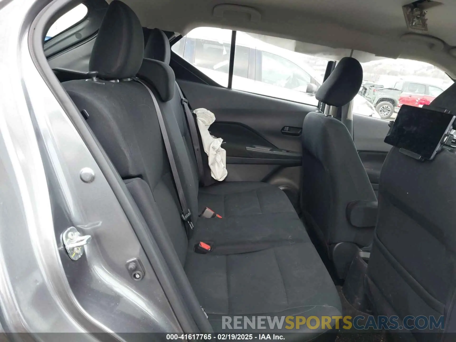 8 Photograph of a damaged car 3N1CP5BV9RL491511 NISSAN KICKS 2024
