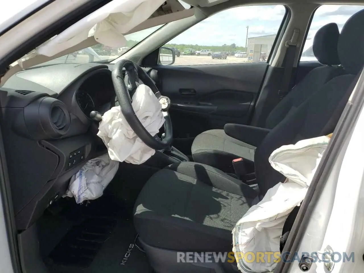 7 Photograph of a damaged car 3N1CP5BV9RL505875 NISSAN KICKS 2024