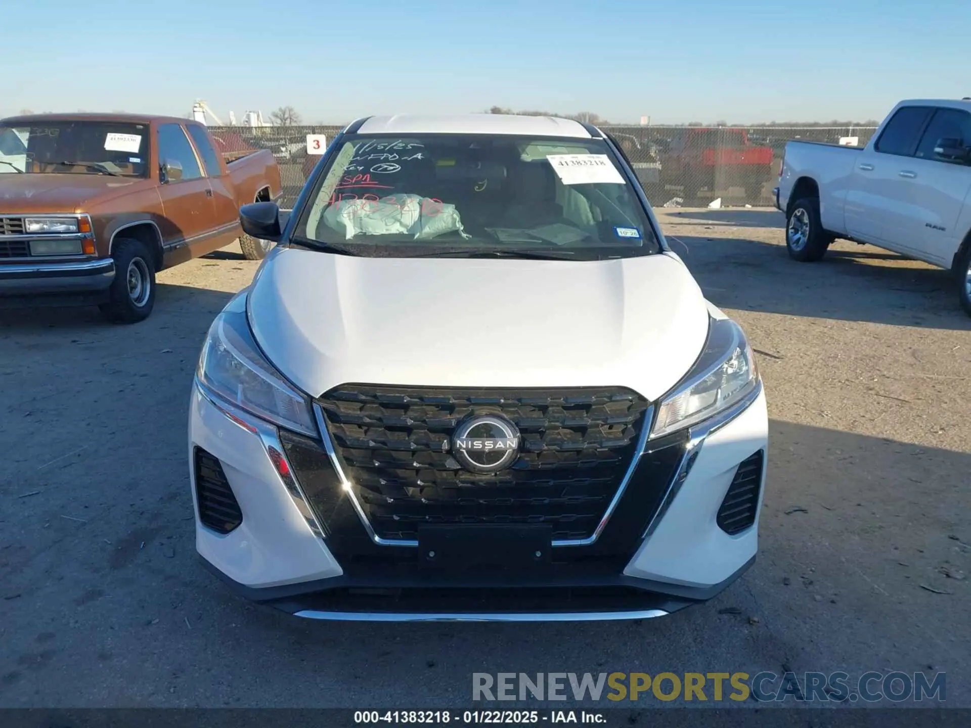 13 Photograph of a damaged car 3N1CP5BV9RL592080 NISSAN KICKS 2024
